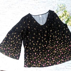 Old Navy Tiny Roses Print  Black Blouse